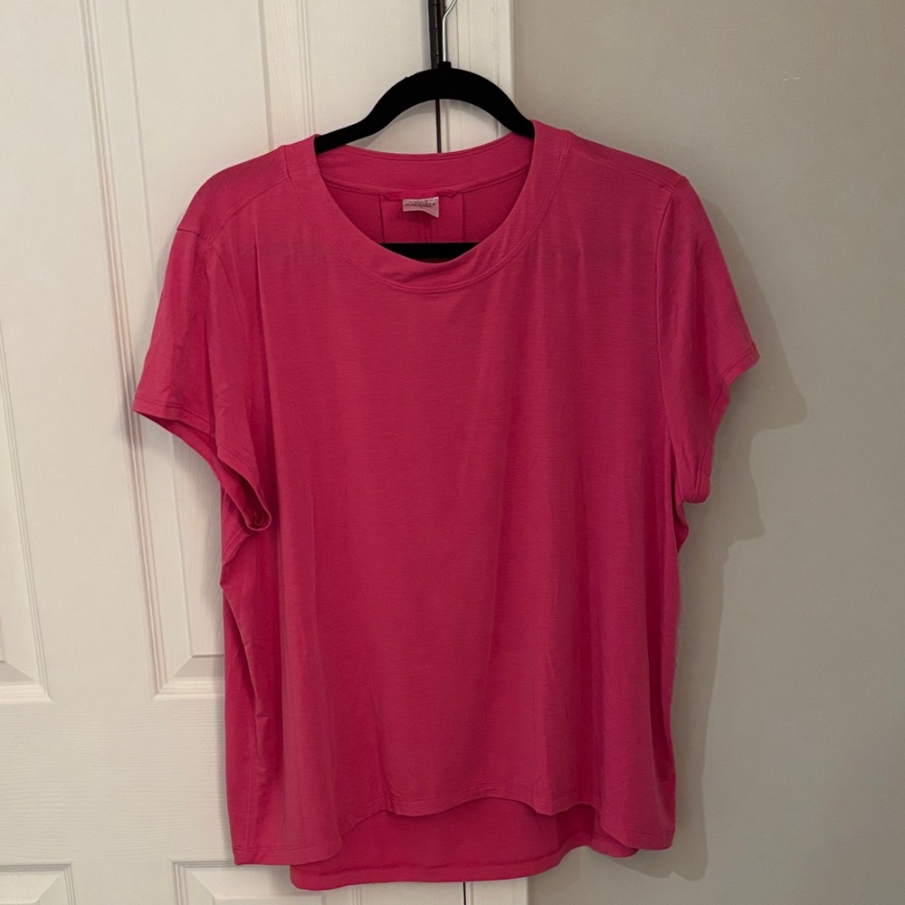 Athleta Flowy Tee